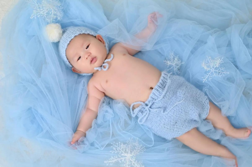 资兴宝宝拉粑粑出血